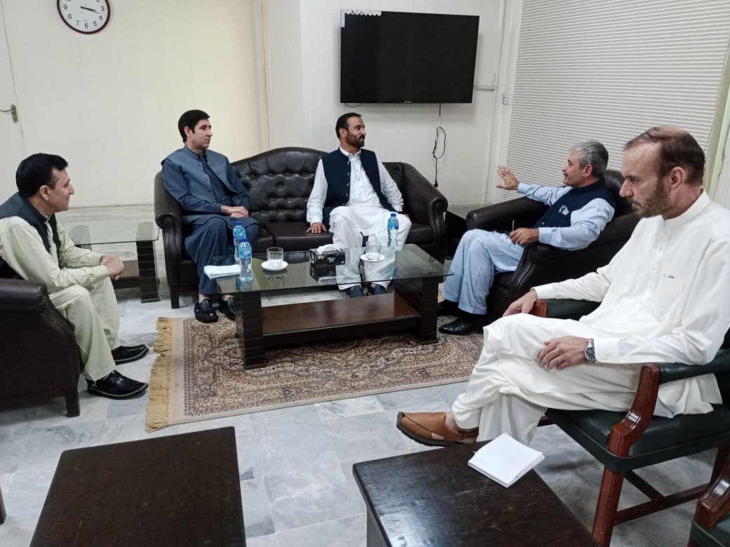 Meeting of Hon'ble Provincial Ombudsman with Hon'ble Minister Law